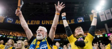 Alba Berlin gegen Baskets Würzburg Alba zieht souverän in das Pokal-Halbfinale