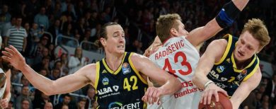 Basketball-Bundesliga Dennis Clifford verlängert bei Alba Berlin
