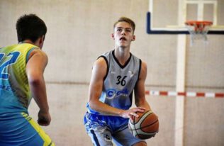 Ein Jahr Gran Canaria: Wie ALBAs Jugendspieler Luca Stübel sein Auslandsabenteuer lebt