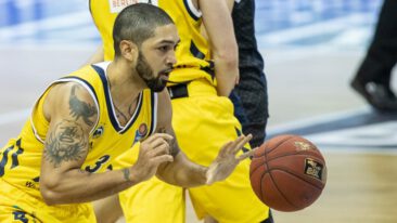 Alba Berlin siegt dank starker Aufholjagd bei Villeurbanne